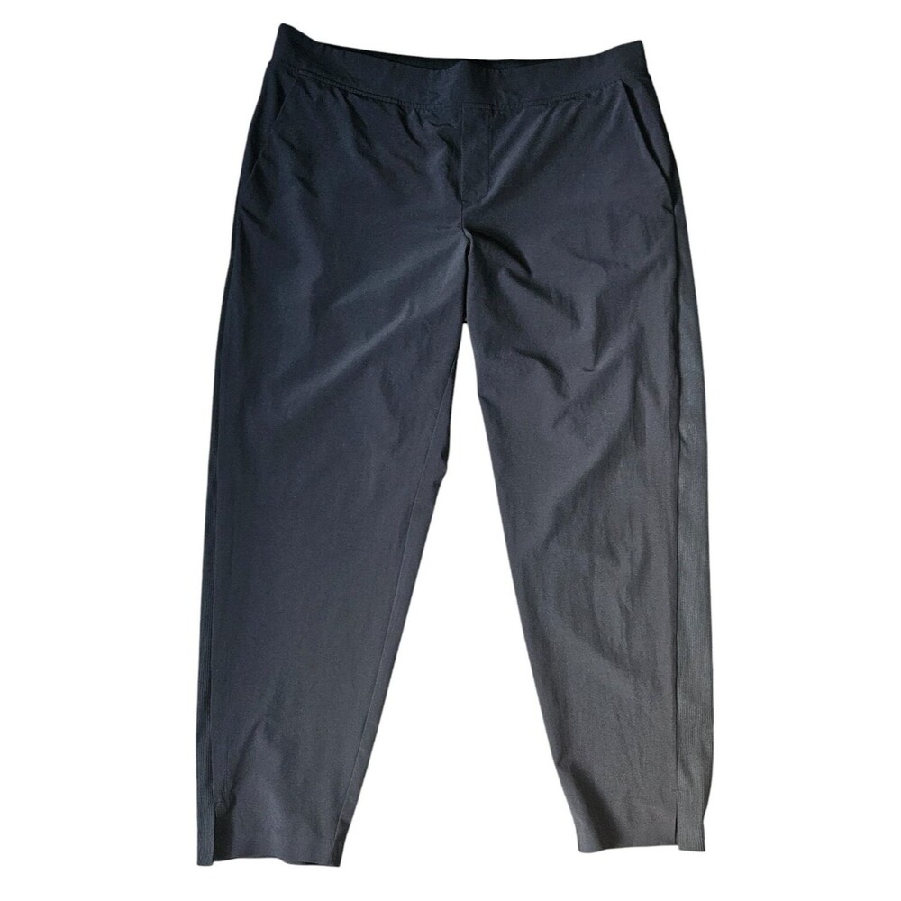 Athleta Womens size 14P Brooklyn Ankle Pant Black Stretch Pockets Essential